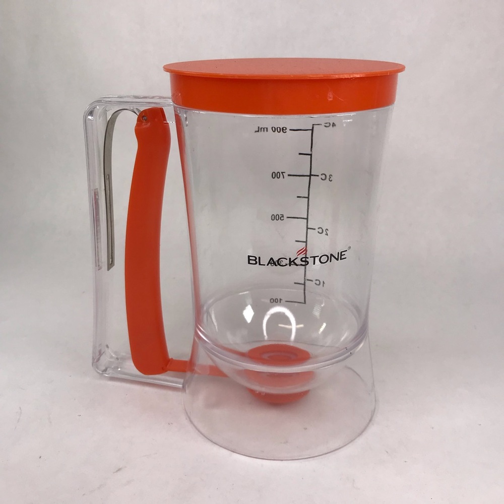 Blackstone Pancake Batter Dispenser 4 Cup New Griddle Camping
